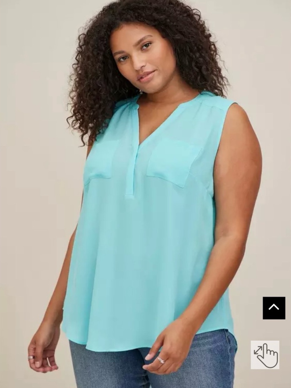 Torrid Harper Georgette
Sleeveless, Aqua Blue,Size 2 (2X 18-20),Used(see photos)